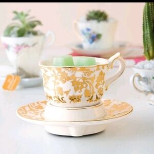 Scentsy English Breakfast Gold Leaf Tea Cup Saucer Electric Warmer RETIRED